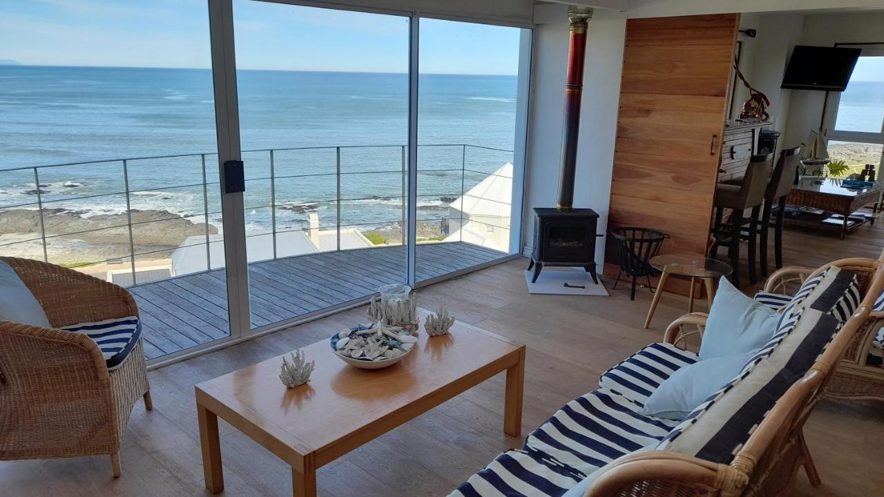 Swept Away Guesthouse - No-Loadshedding Yzerfontein Exterior foto