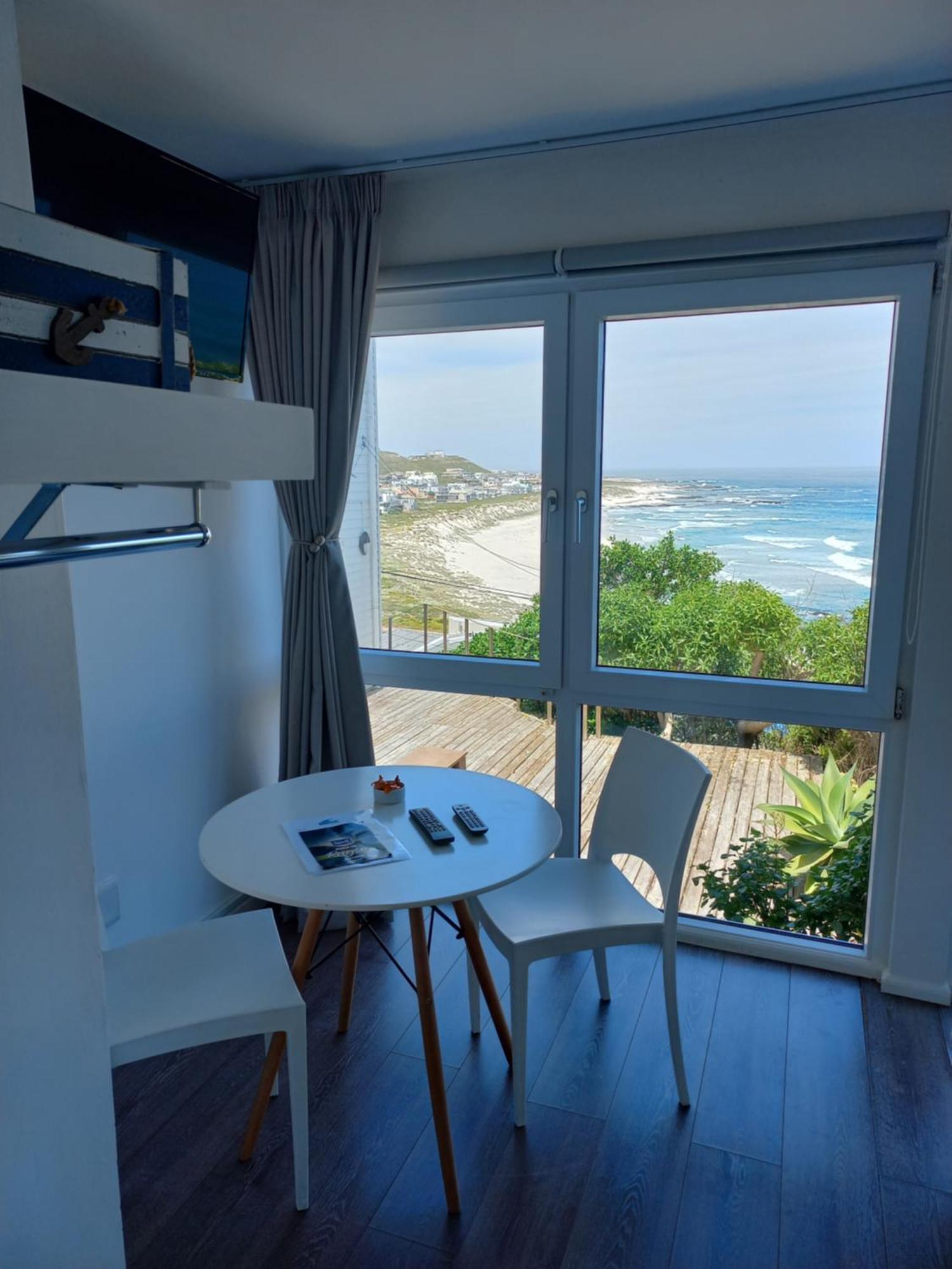 Swept Away Guesthouse - No-Loadshedding Yzerfontein Exterior foto